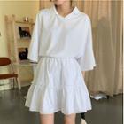 Elbow-sleeve T-shirt / Lace Trim Mini A-line Skirt