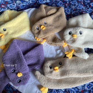 Duck Detail Scarf