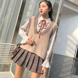 Flared-cuff Bow Shirt / V-neck Knit Vest / Pleated A-line Skirt