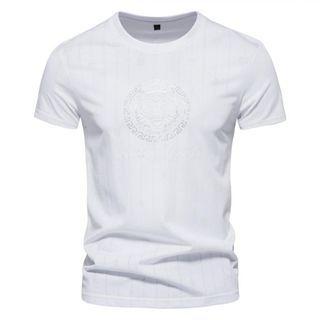 Short-sleeve Tiger Embossed T-shirt