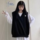 Long-sleeve Plain T-shirt / Floral Detail Vest