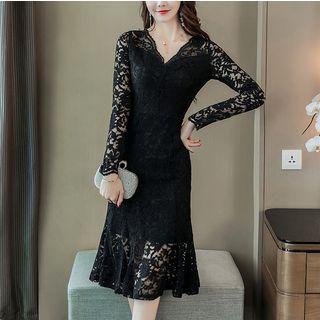 V-neck Lace Long-sleeve Sheath Dress