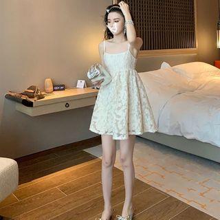 Spaghetti Strap Lace Mini Dress / Short-sleeve Mini Dress