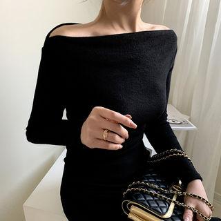 Off-shoulder Long Fit & Flare Dress