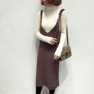 Spaghetti-strap V-neck Pinafore Dress