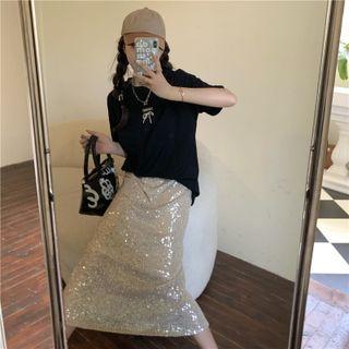 Faux Pearl Bow T-shirt / Sequined Midi A-line Skirt