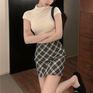 Cap-sleeve Plain Top / Mini Skirt