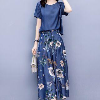 Set: Short-sleeve Open Back Blouse + Floral Wide Leg Pants