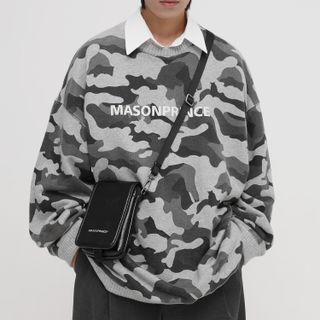 Camo Print Sweatshirt / Zip-up Hoodie