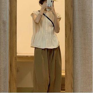 Cap-sleeve Mandarin Collar Henley Blouse / Wide Leg Cropped Pants