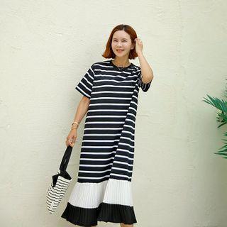 Stripe Pleated-hem Dress