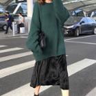 Plain Boxy Sweater / A-line Midi Skirt