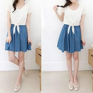 Set: Lace Top + A-line Skirt