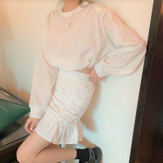Set: Cropped Blouse + Mini Skirt