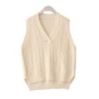 Cable-knit V-neck Sweater Vest