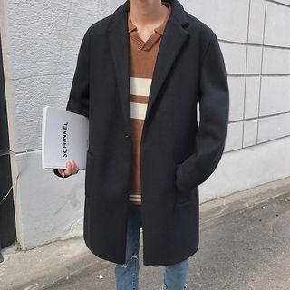 Notch-lapel Buttoned Coat