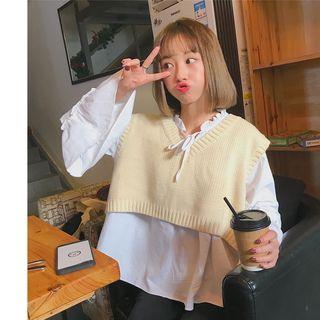 Frilled Trim Blouse / V-neck Knit Vest