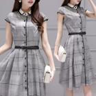 Contrast Collar Cap Sleeve Plaid Dress