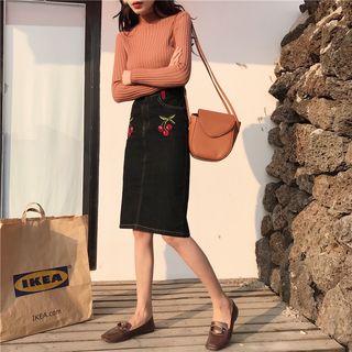Cherry Embroidery Denim Fitted Skirt