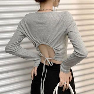 Long-sleeve Open Back Cropped T-shirt