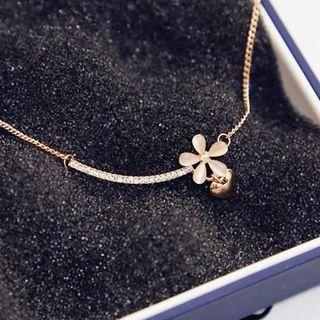 Rock Camellia Short Necklace As Figure - One Size