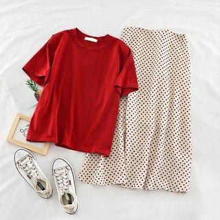 Set : Short-sleeve T-shirt + Dotted Chiffon Midi Skirt