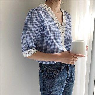 Short-sleeve Check Panel Blouse