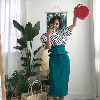 High-waist Midi Skirt With Belt