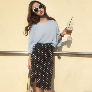 Set: 3/4-sleeve T-shirt + Slit Polka Dot Pencil Skirt