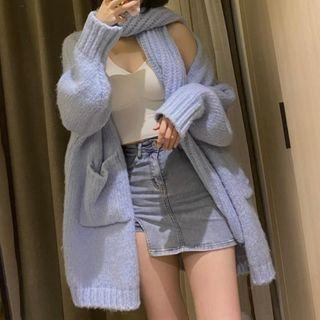 V-neck Cardigan / Ribbed Knit Scarf