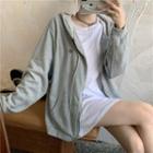 Hood Zip Jacket / Plain Short-sleeve T-shirt