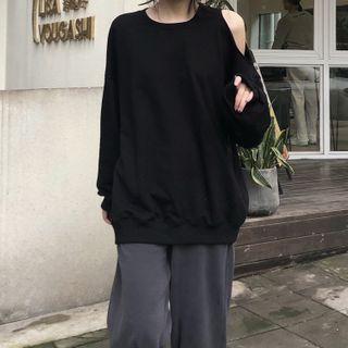 Cold-shoulder Sweatshirt / Harem Pants