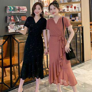 Short-sleeve Glitter Frill Trim Midi Dress