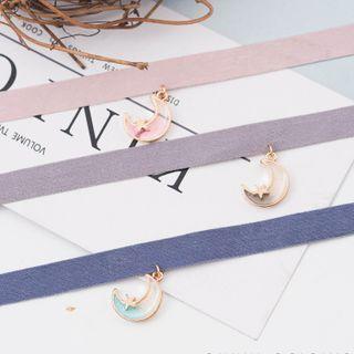 Gradient Moon Choker
