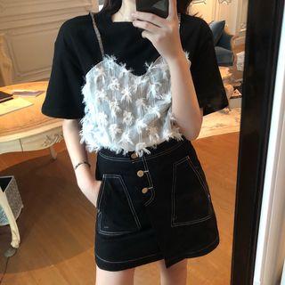 Mock-two Piece Feather Accent T-shirt Black - One Size