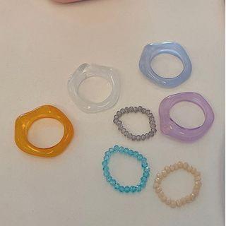 Set Of 2 : Acrylic Ring + Bead Ring