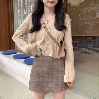 Set: V-neck Cropped Cardigan + Plaid Mini Pencil Skirt
