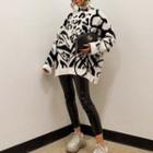 Long Sleeve Printed Loose-fit Sweater Black - One Size