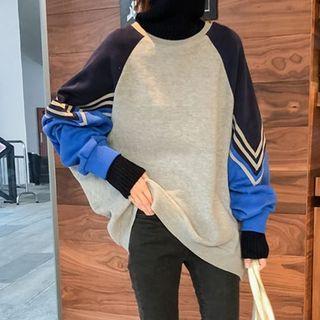 Color-block Mock Neck Pullover