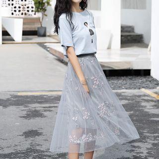 Set: Printed Short-sleeve T-shirt + Embroidered Midi Mesh Skirt