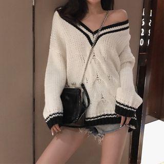 V-neck Perforated Sweater White - One Size