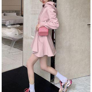Set: Zip Up Hoodie + Wide-leg Shorts