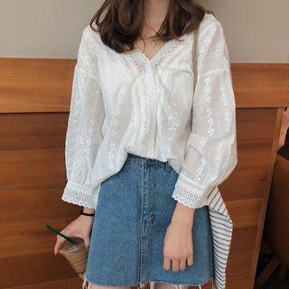 Lace V-neck Blouse White - One Size