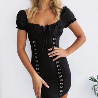 Short-sleeve Metal Accent Mini Bodycon Dress