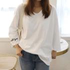 V-neck 3/4-sleeve Letter Print T-shirt