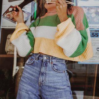 Turtleneck Color Block Cropped Sweater