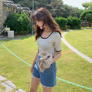 Square-neck Striped T-shirt Ivory - One Size
