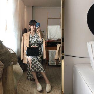 Deep-slit Patterned Long Skirt
