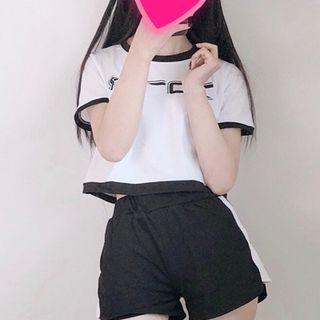 Set: Lettering Short-sleeve Cropped T-shirt + Wide-leg Sweatshorts Set Of 2 - One Size