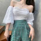 Elbow-sleeve Off-shoulder Top / Houndstooth Shorts